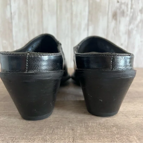 Ariat Black Western Turquoise Embroidered Women's Leather Mules 10 - Picture 5 of 7